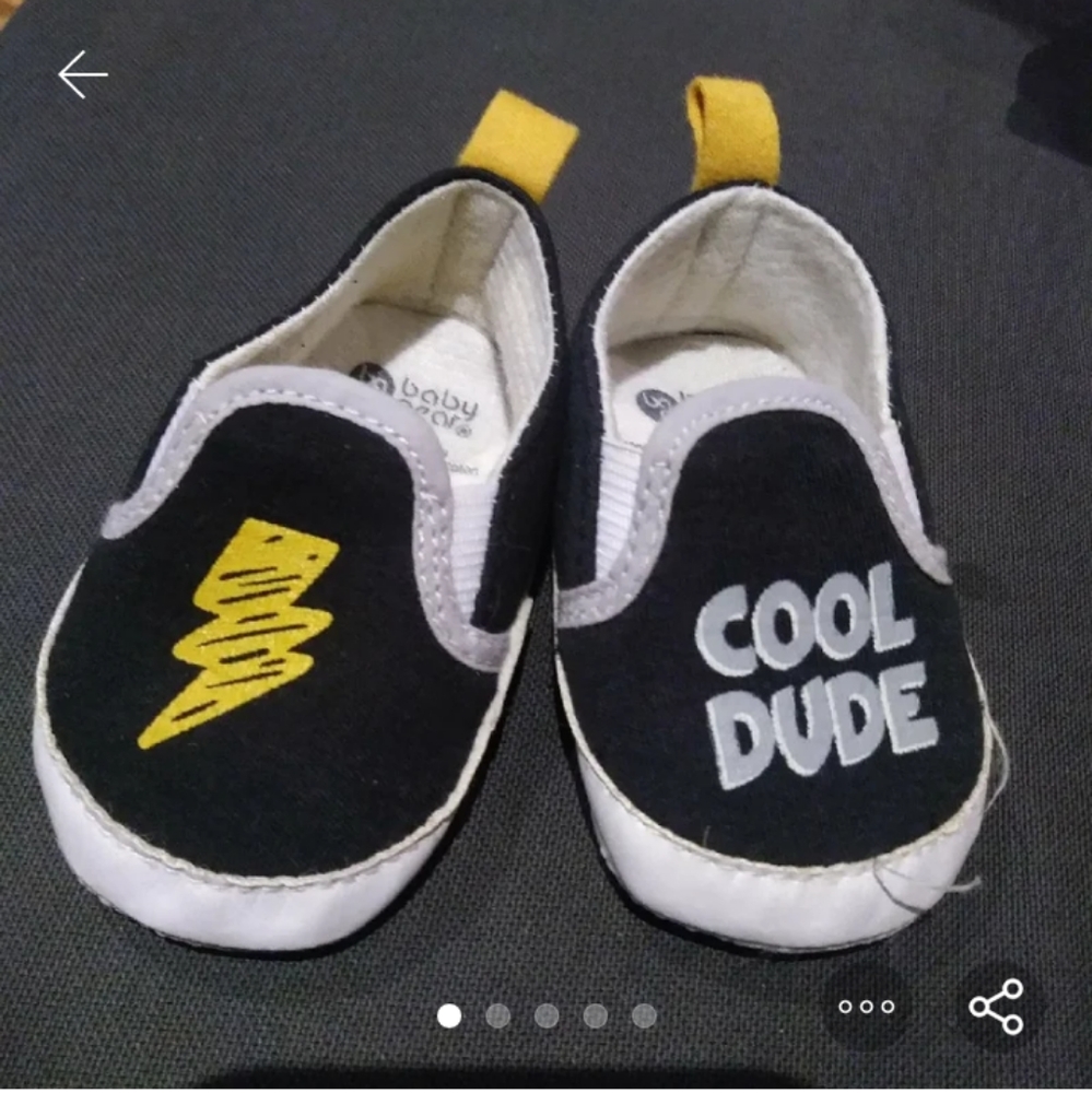 Black and Yellow Baby Shoes Size 3-6 M